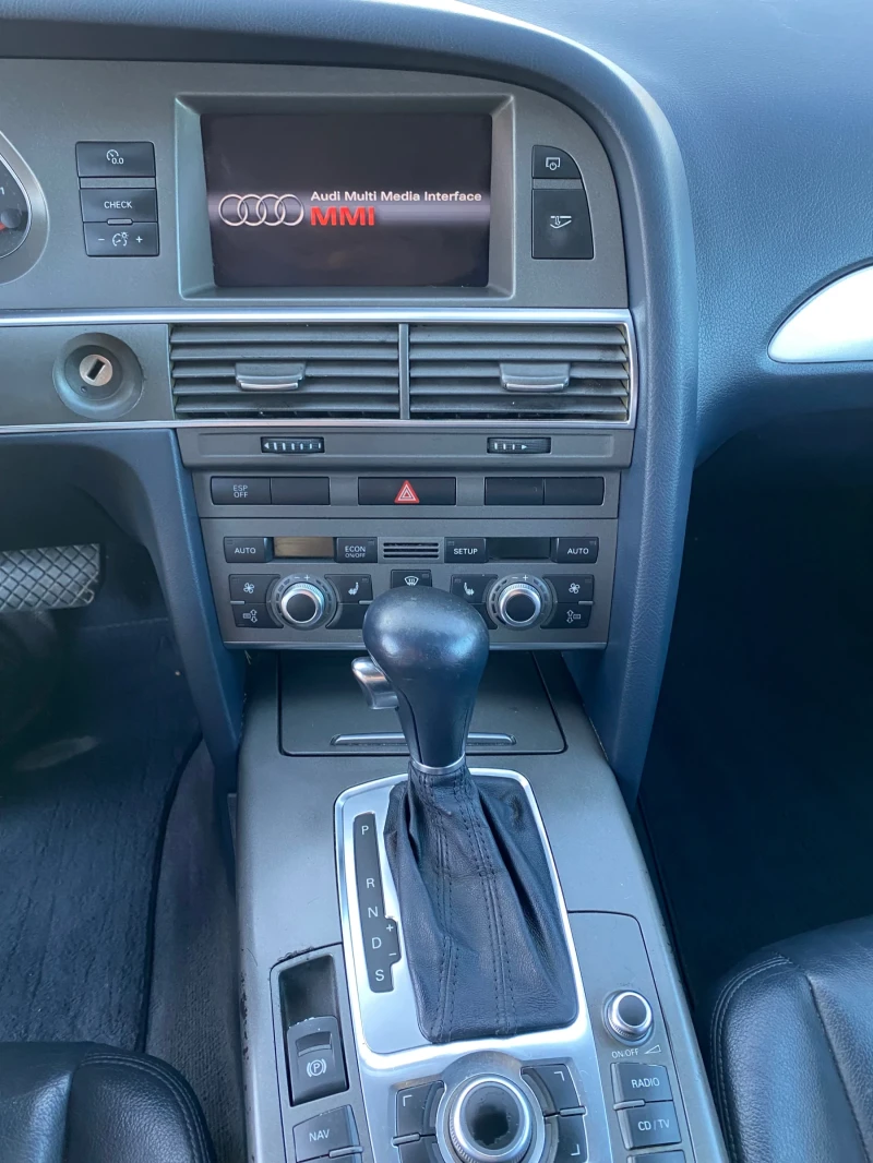 Audi A6, снимка 17 - Автомобили и джипове - 51956793
