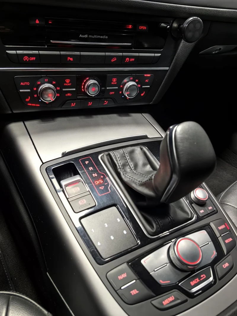 Audi A6 3.0TDI* QAUTTRO* РЕГ* DRIVE SELECT* ПОДГРЕВ* , снимка 14 - Автомобили и джипове - 51923521