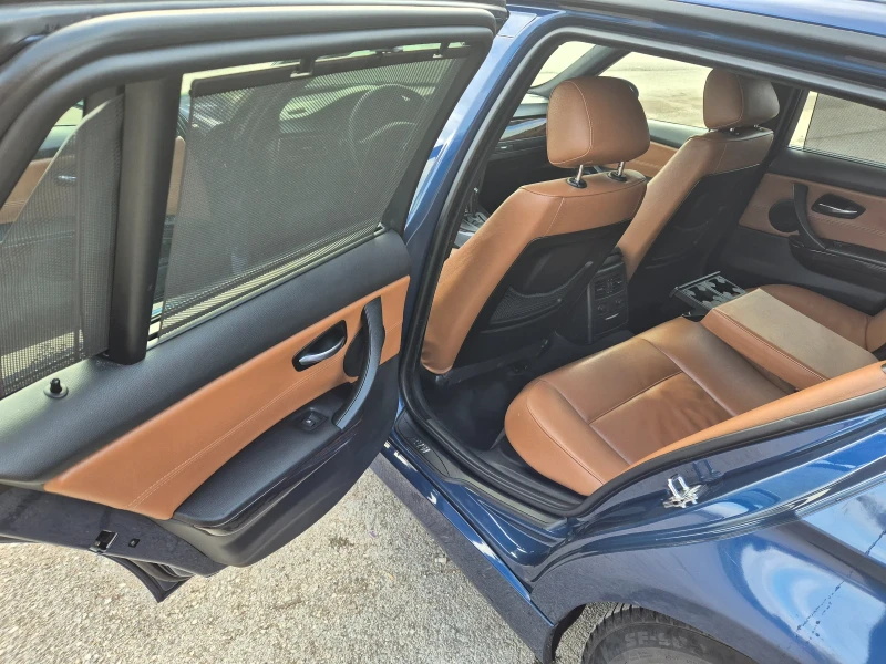 BMW 320, снимка 13 - Автомобили и джипове - 52609256