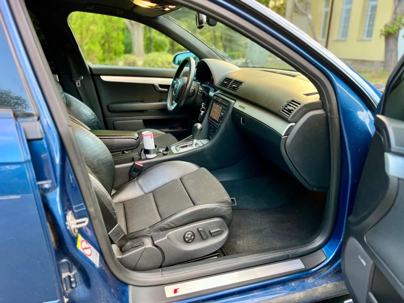 Audi A4, снимка 12 - Автомобили и джипове - 52631115