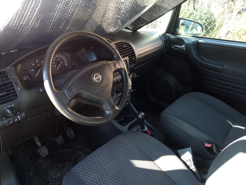 Opel Zafira, снимка 4 - Автомобили и джипове - 52709048