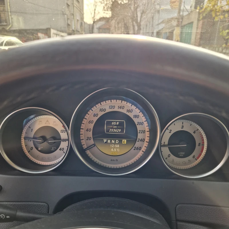Mercedes-Benz C 250 C 250 CDI, снимка 7 - Автомобили и джипове - 52837914