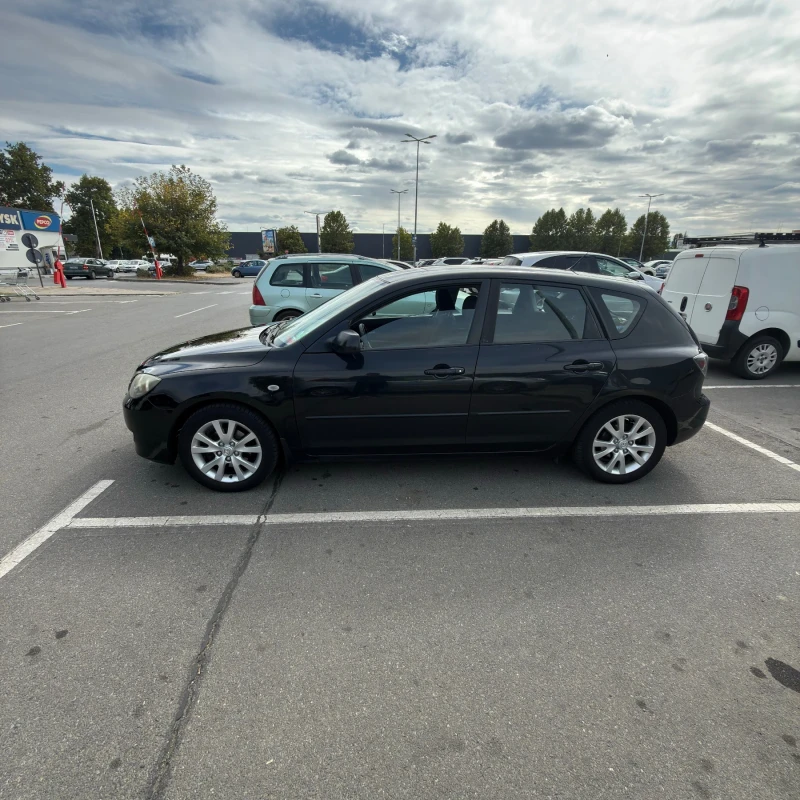 Mazda 3 1.6, снимка 3 - Автомобили и джипове - 52904492