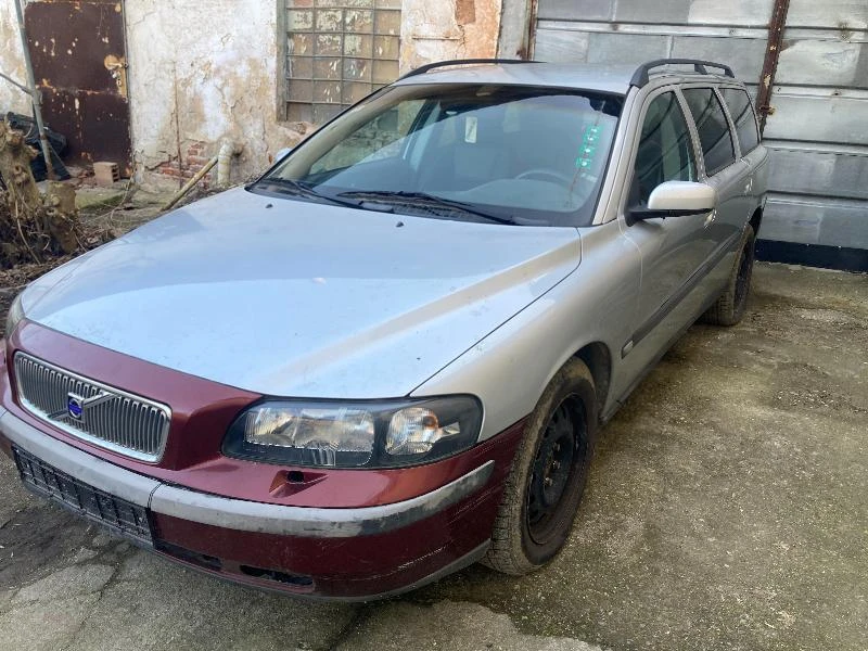 Volvo V70 2.4 D5 AWD 4X4  - [1] 