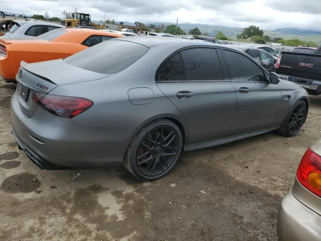 Mercedes-Benz E 63 AMG AMG-S 4MATIC - изображение 4