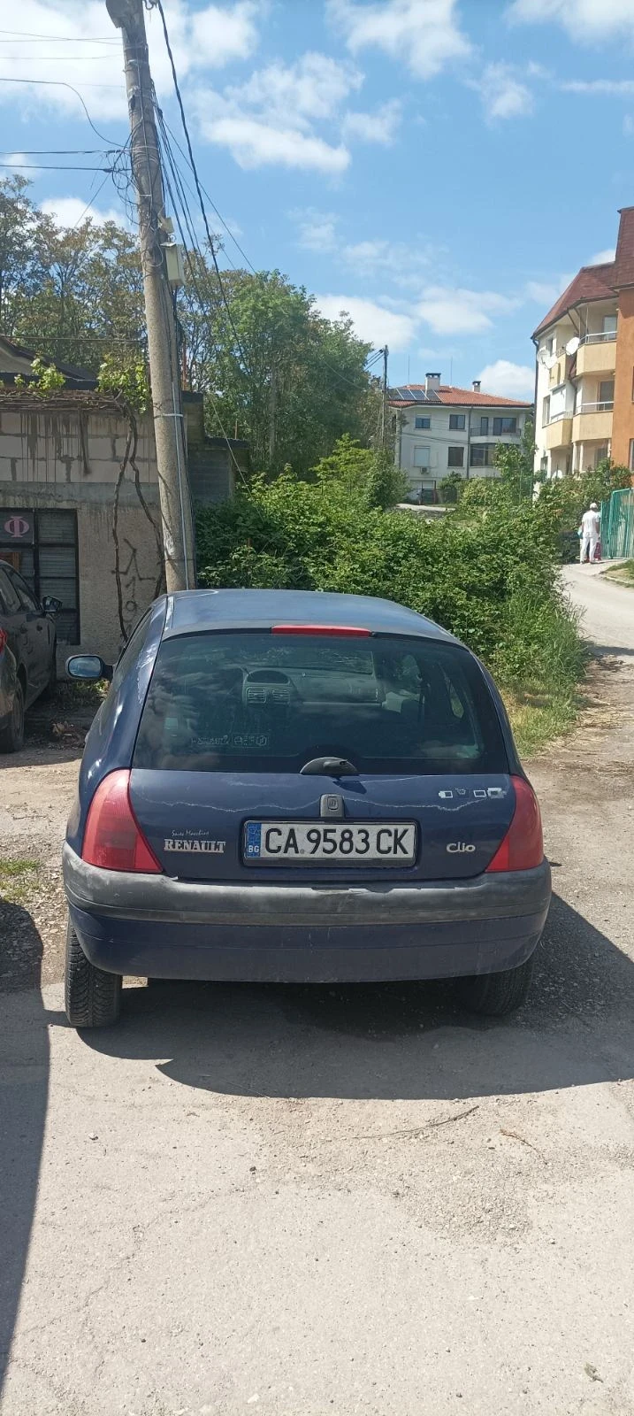Renault Clio, снимка 2 - Автомобили и джипове - 54607733