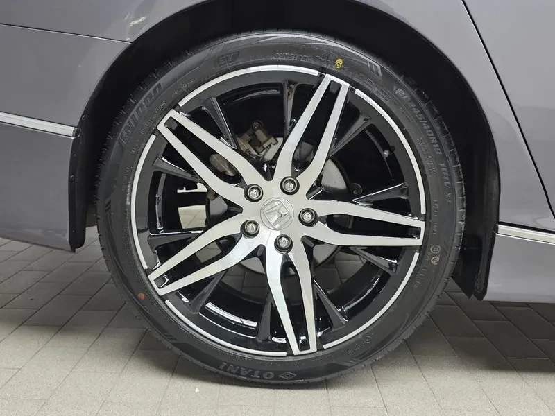 Honda Accord 2.0 Hybrid Touring, снимка 5 - Автомобили и джипове - 55738974