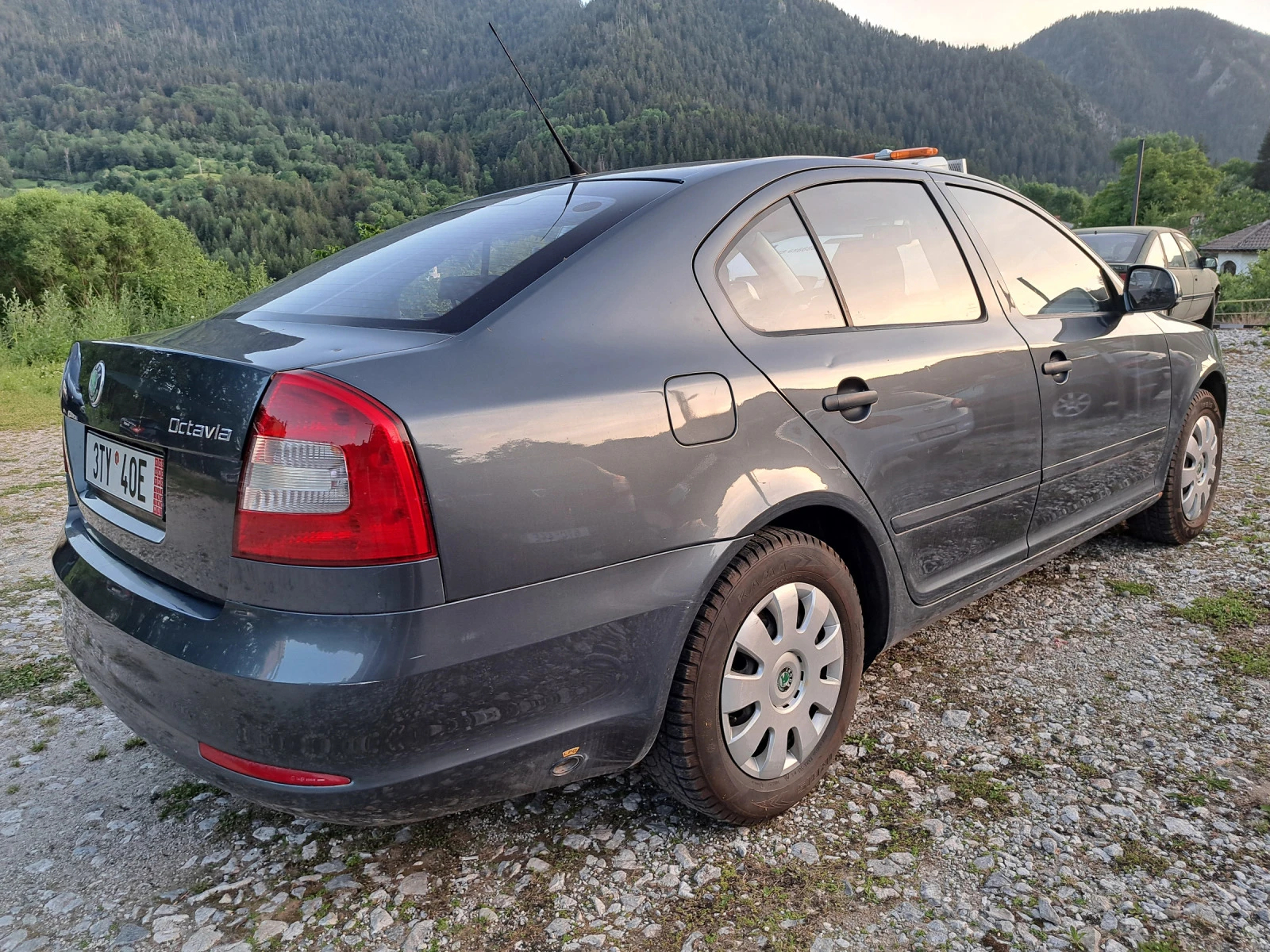 Skoda Octavia 1.6i  + LPG * ГАЗ - изображение 6