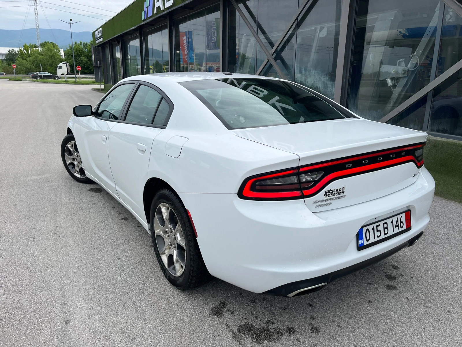 Dodge Charger 3.6 - изображение 6