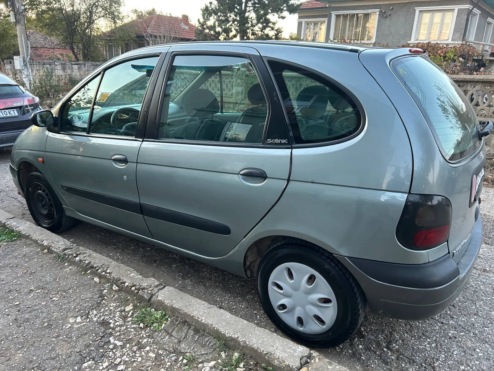 Renault Scenic  - изображение 3