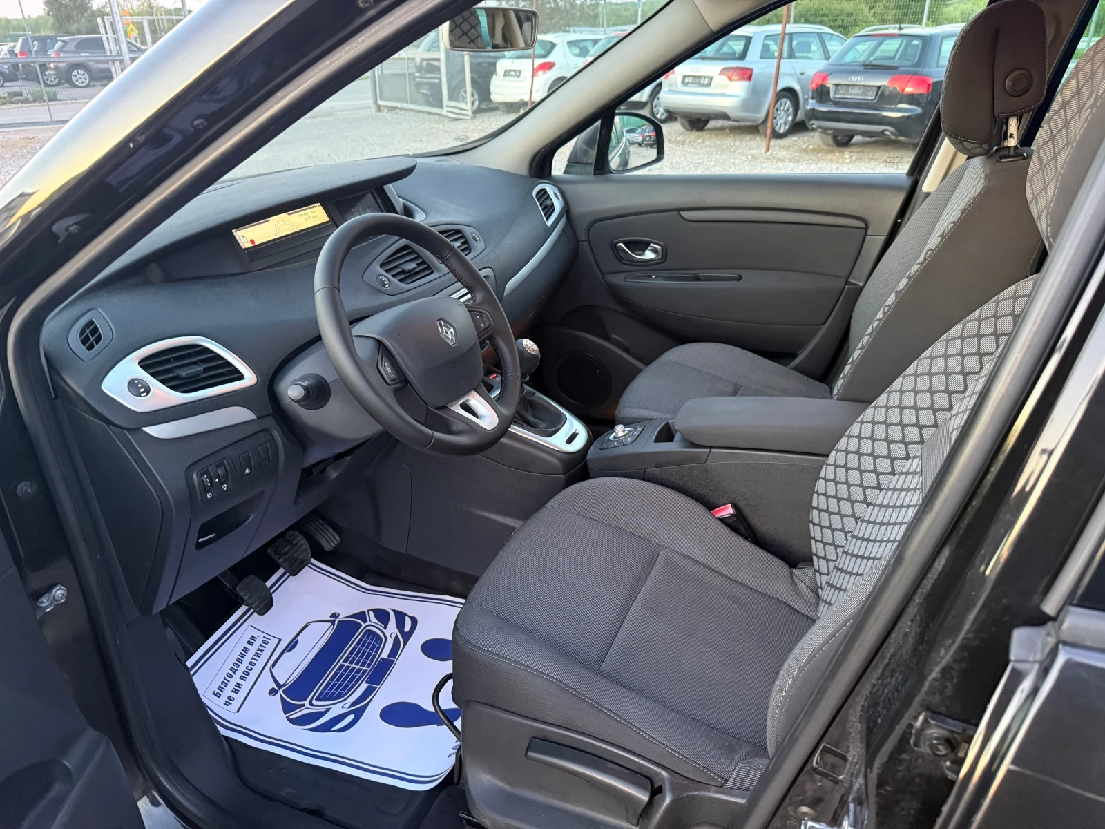 Renault Grand scenic 1.6i-110PS-7-МЕСТЕН-НАВИ - изображение 9