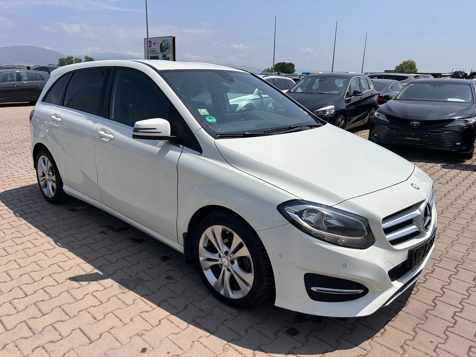 Mercedes-Benz B 200 CDI AVTOMAT/NAVI/KOJA EURO 6 - изображение 4