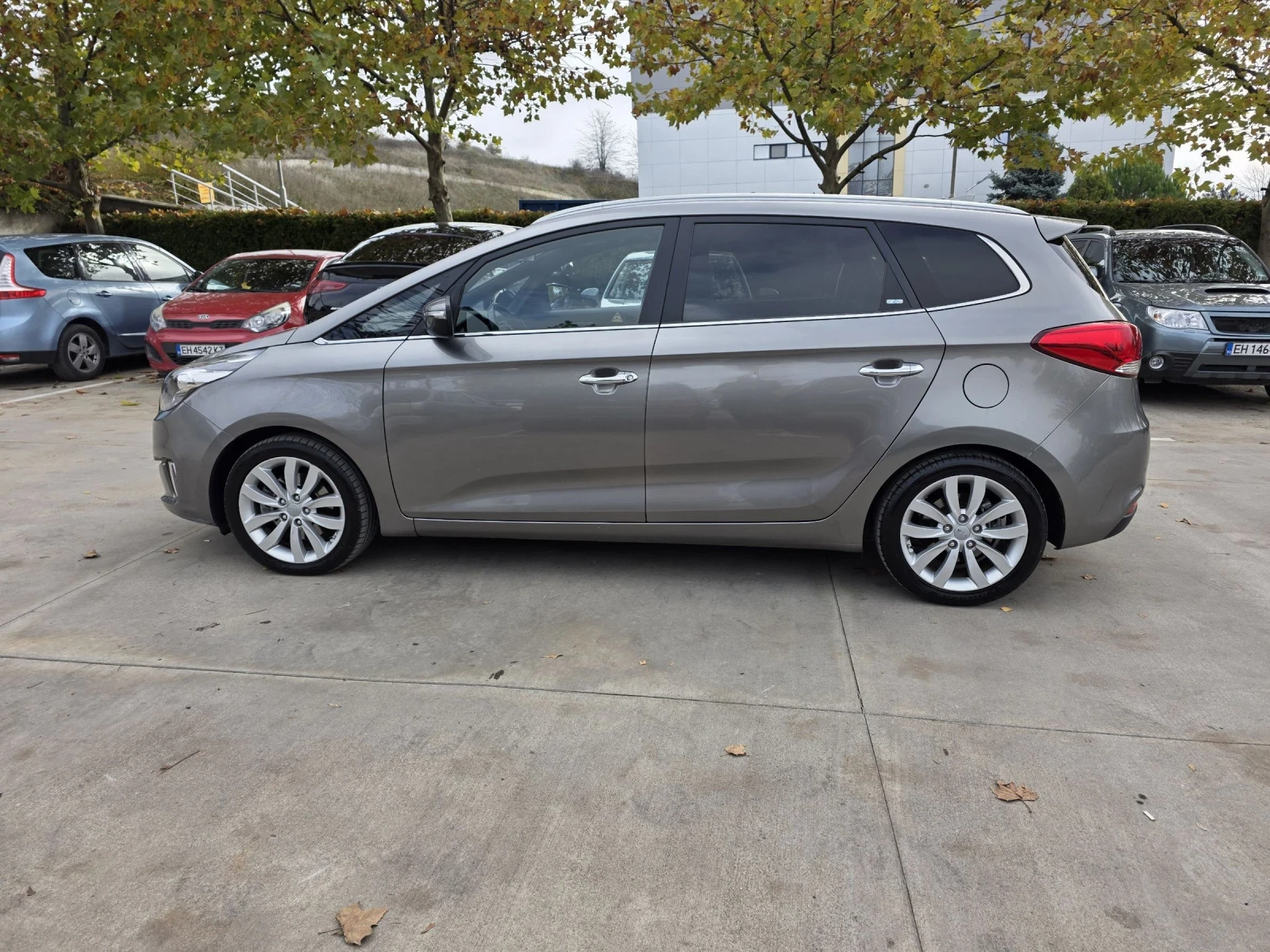 Kia Carens 1, 7-116кс OR RONDO 6+ 1 - изображение 2