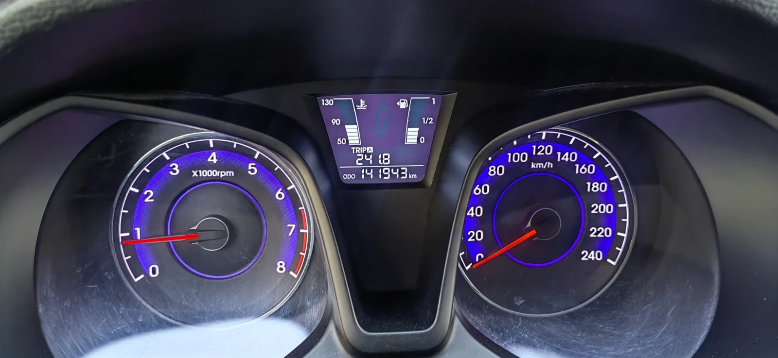 Hyundai Ix20 1.4 ������/��� 90 ���� | Mobile.bg � ����������� 12