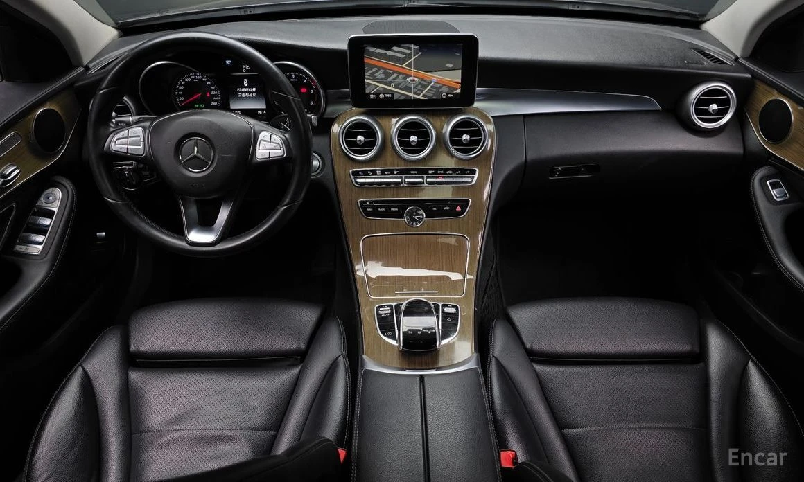 Mercedes-Benz C 220, снимка 7 - Автомобили и джипове - 53735162