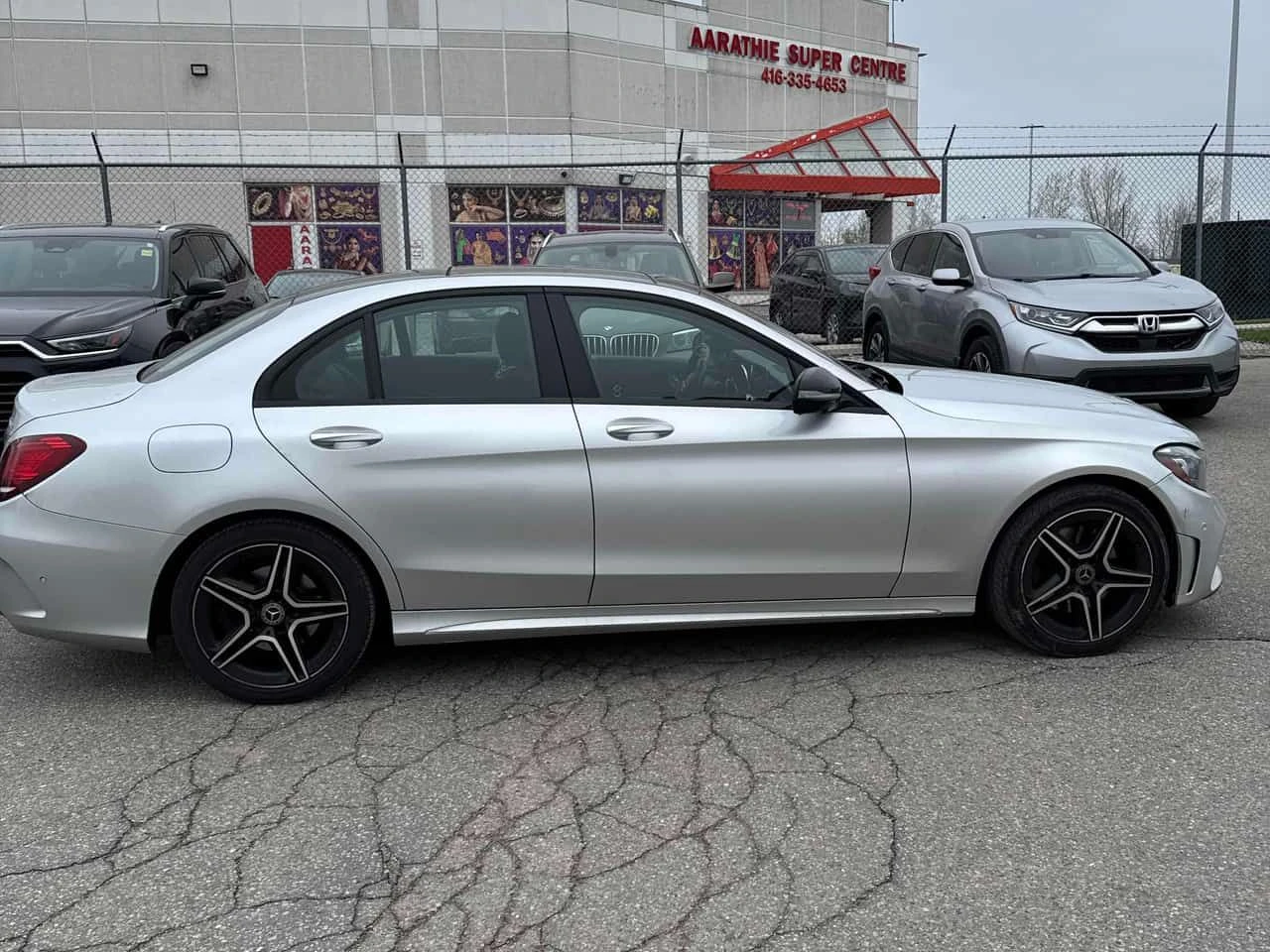 Mercedes-Benz C 300 4MATIC/ПАНОРАМА/360/ПОДГРЕВИ, снимка 4 - Автомобили и джипове - 54360975