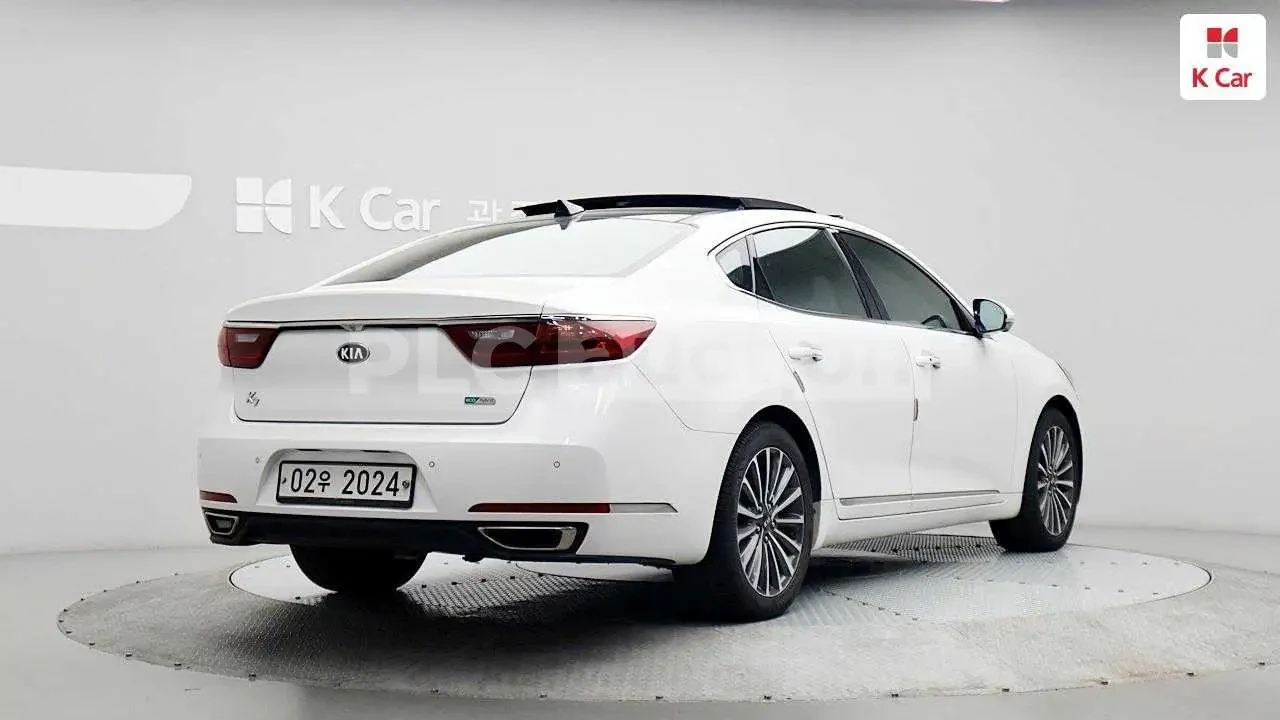Kia K7 * АВТОКРЕДИТ БЕЗ ПЪРВОНАЧАЛНА ВНОСКА, снимка 3 - Автомобили и джипове - 54565678