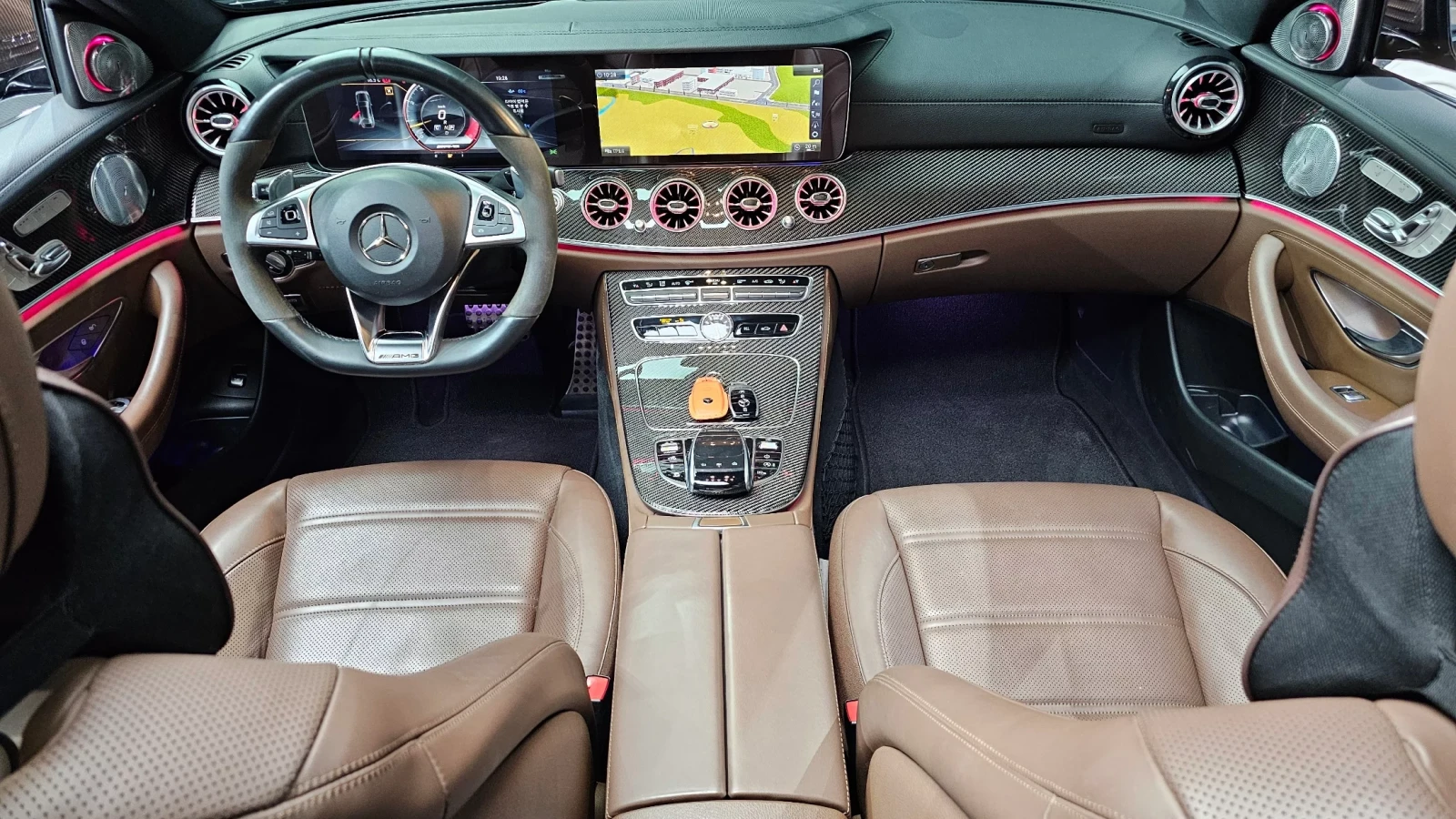 Mercedes-Benz E 63 AMG burmester* multibeam led* Parking Assist, снимка 6 - Автомобили и джипове - 54656020