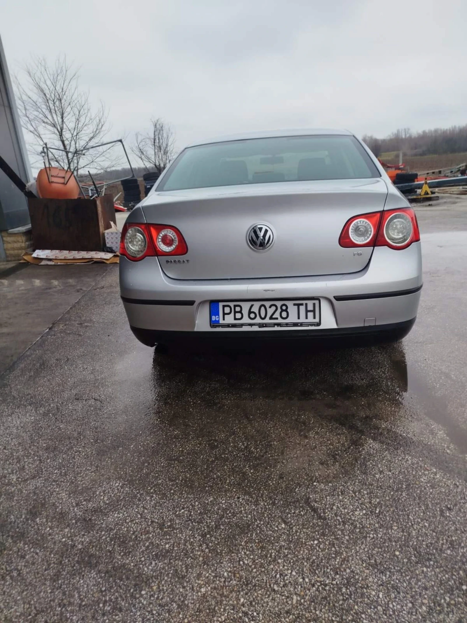 VW Passat, снимка 5 - Автомобили и джипове - 54669920