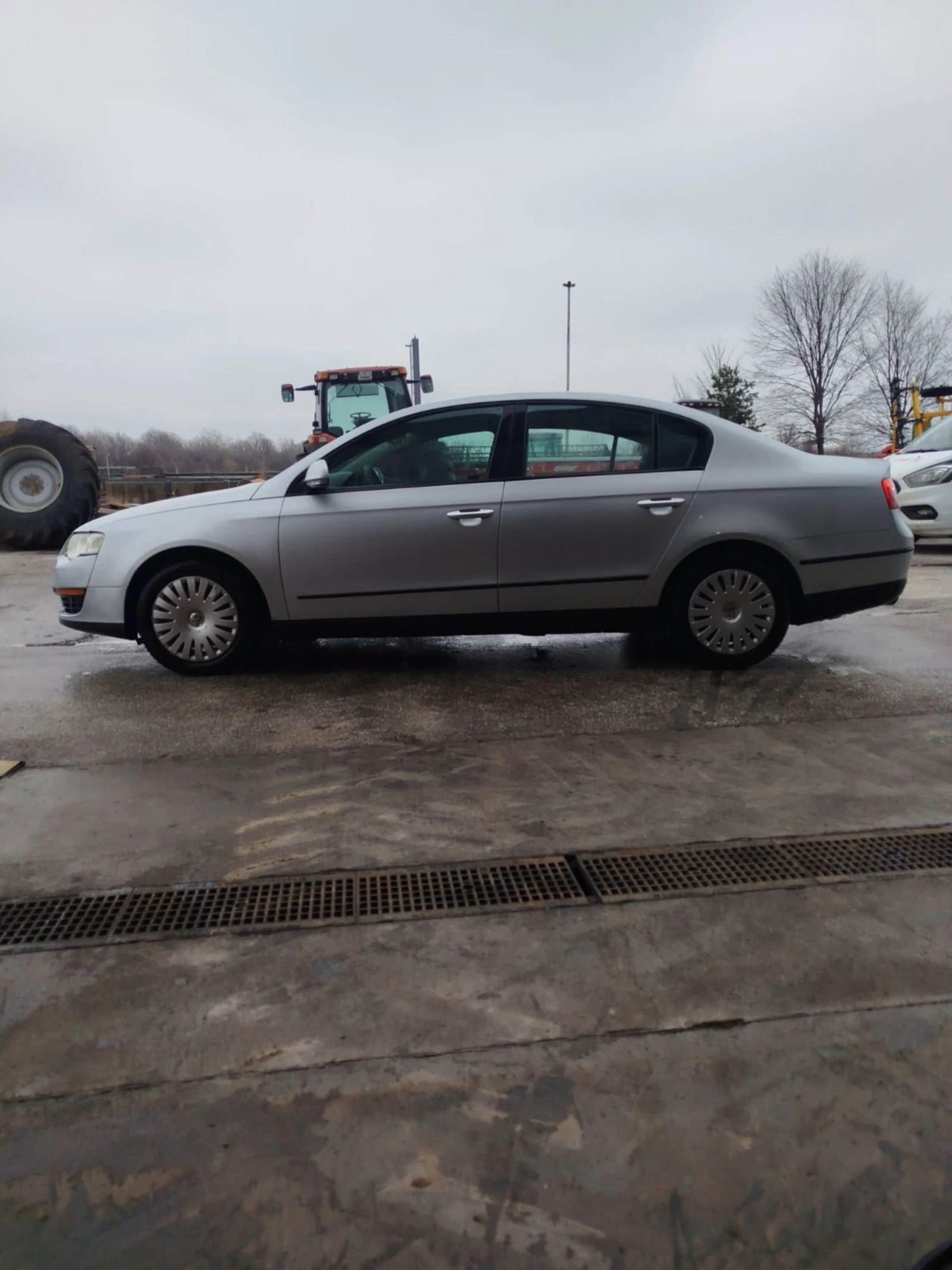 VW Passat, снимка 6 - Автомобили и джипове - 54669920