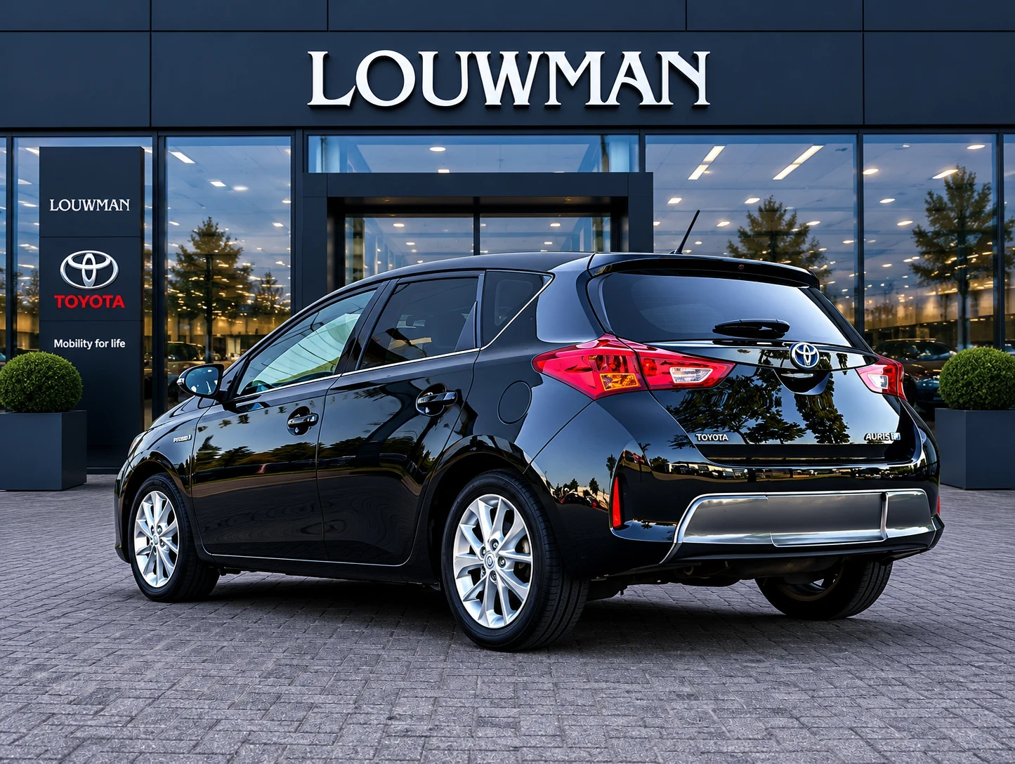 Toyota Auris 1.8 Hybrid, панорама, снимка 3 - Автомобили и джипове - 54707405
