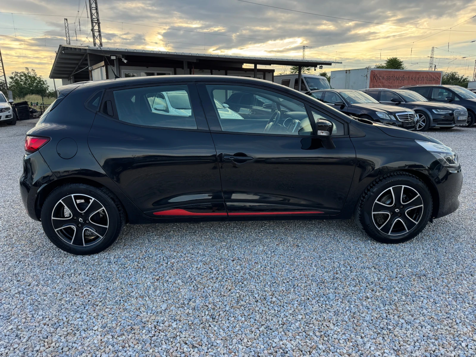 Renault Clio 1.5 DCI GT Dynamique, снимка 6 - Автомобили и джипове - 54782746