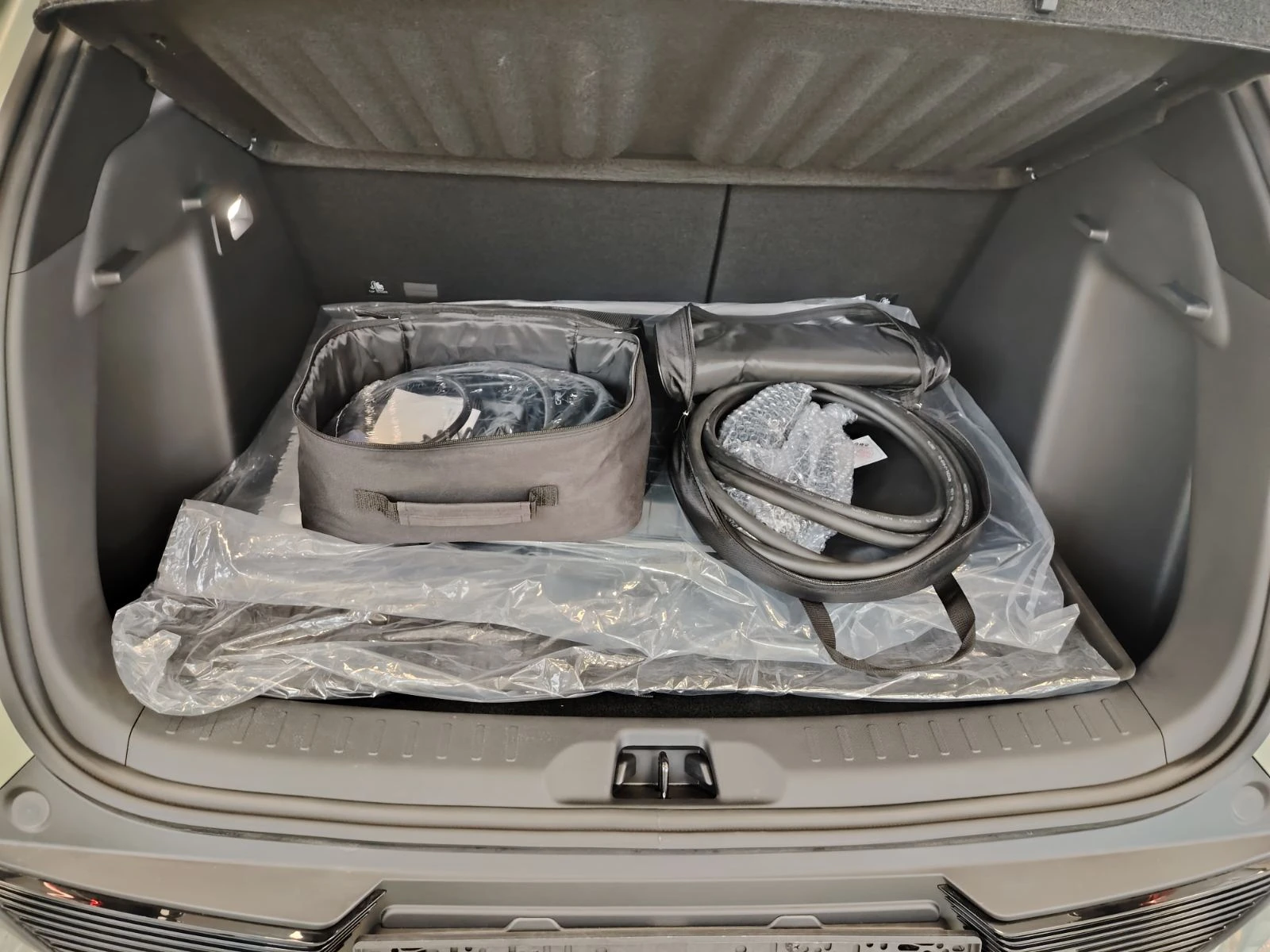 BYD Atto3 64kWh 204кс, снимка 11 - Автомобили и джипове - 54786642