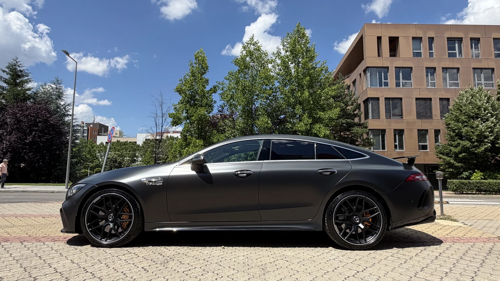 Mercedes-Benz GT 63s AMG, снимка 8 - Автомобили и джипове - 54960120