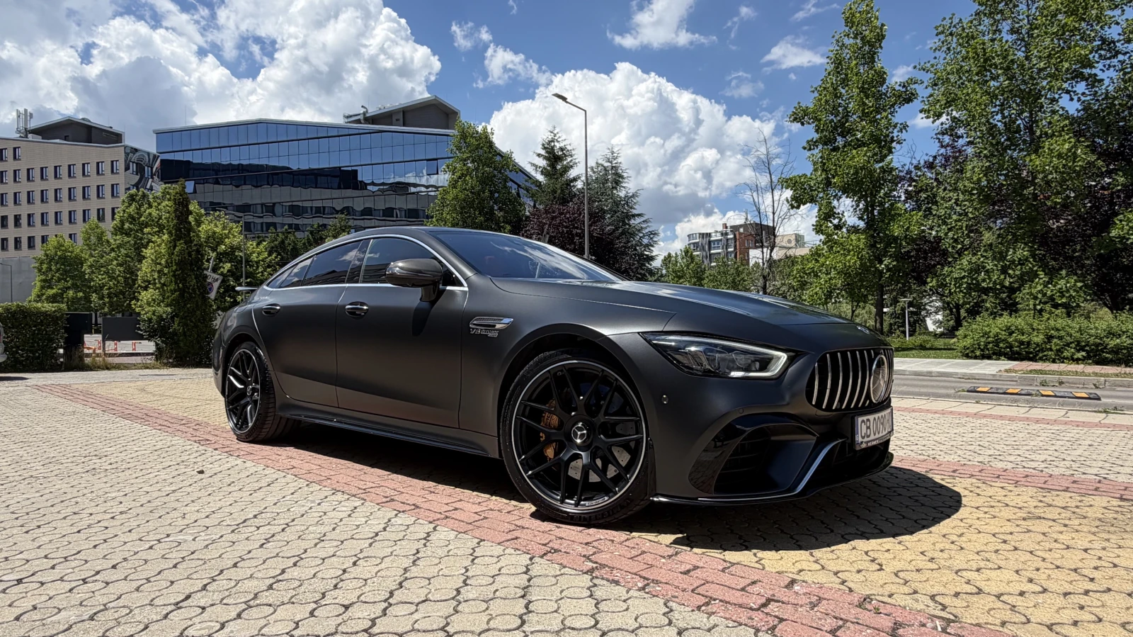 Mercedes-Benz GT 63s AMG, снимка 3 - Автомобили и джипове - 54960120