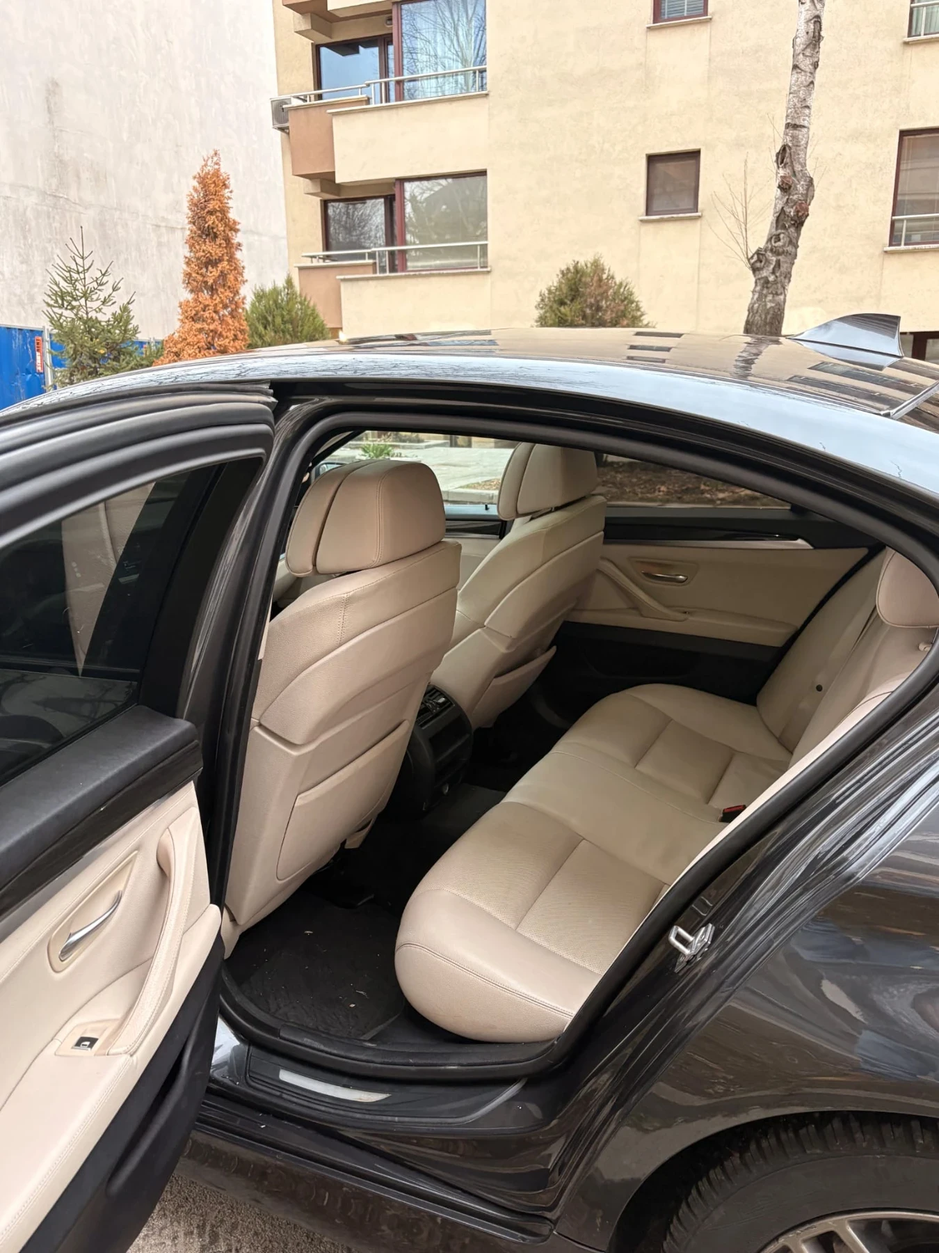BMW 525, снимка 8 - Автомобили и джипове - 55203716