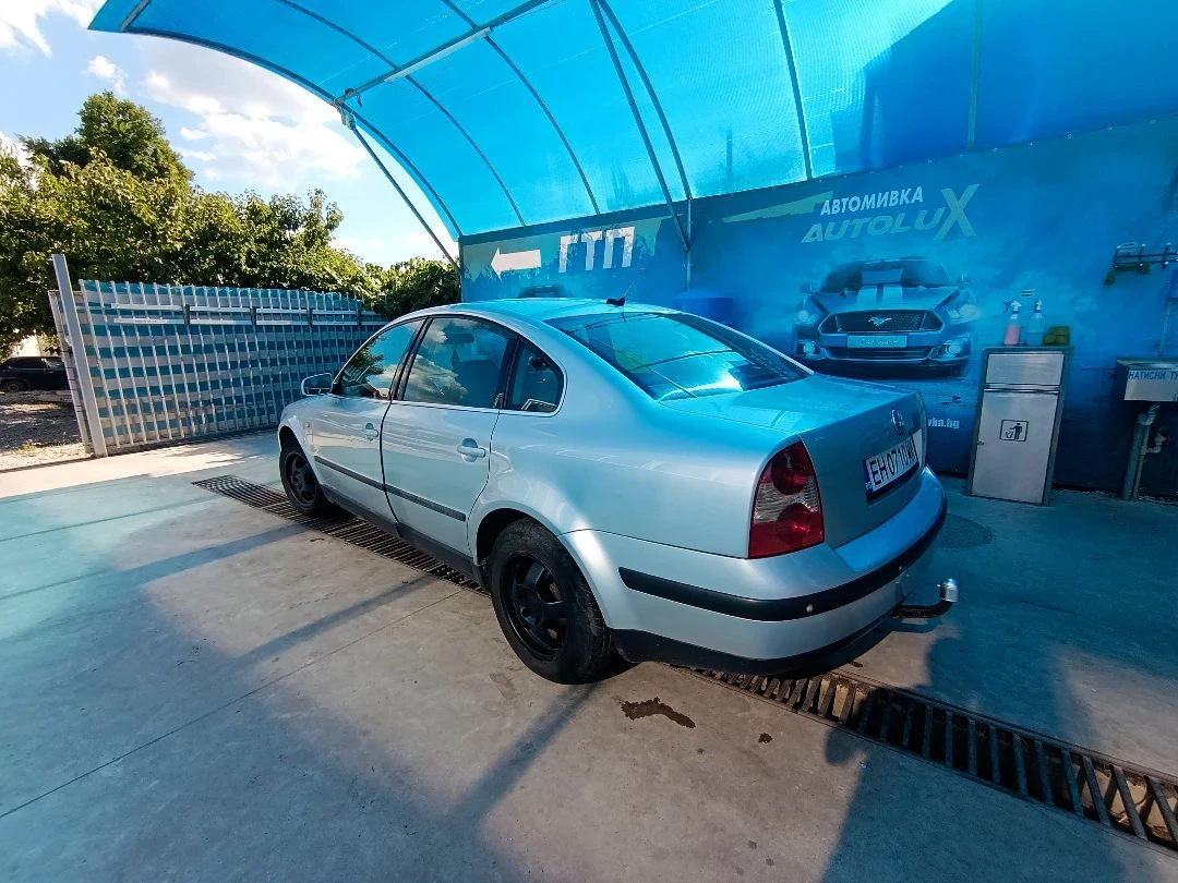 VW Passat, снимка 4 - Автомобили и джипове - 55268194