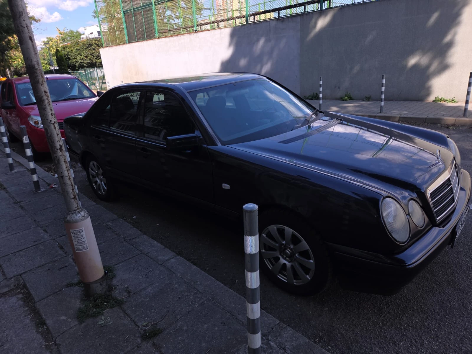 Mercedes-Benz E 250, снимка 4 - Автомобили и джипове - 55774223