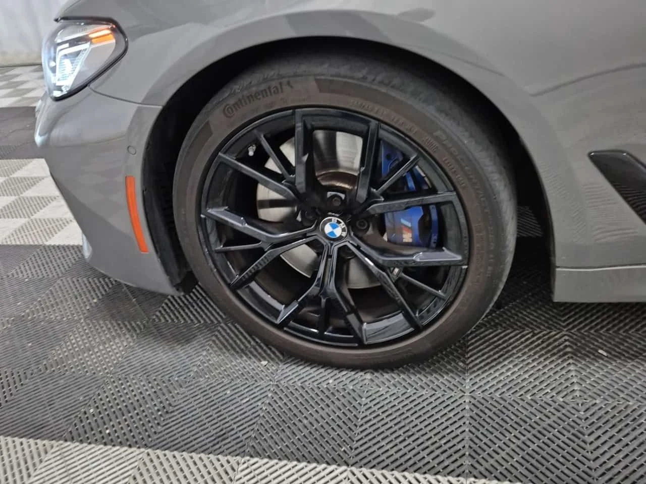 BMW 540 M-Sport * Без инциденти * CARFAX * От BMW * , снимка 13 - Автомобили и джипове - 55584798