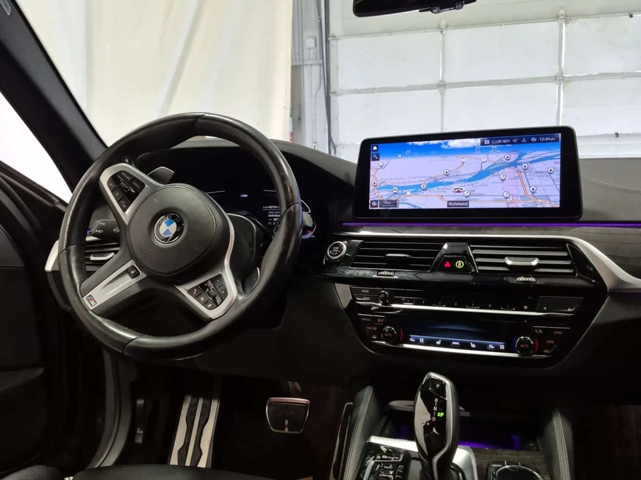 BMW 540 M-Sport * Без инциденти * CARFAX * От BMW * , снимка 5 - Автомобили и джипове - 55584798