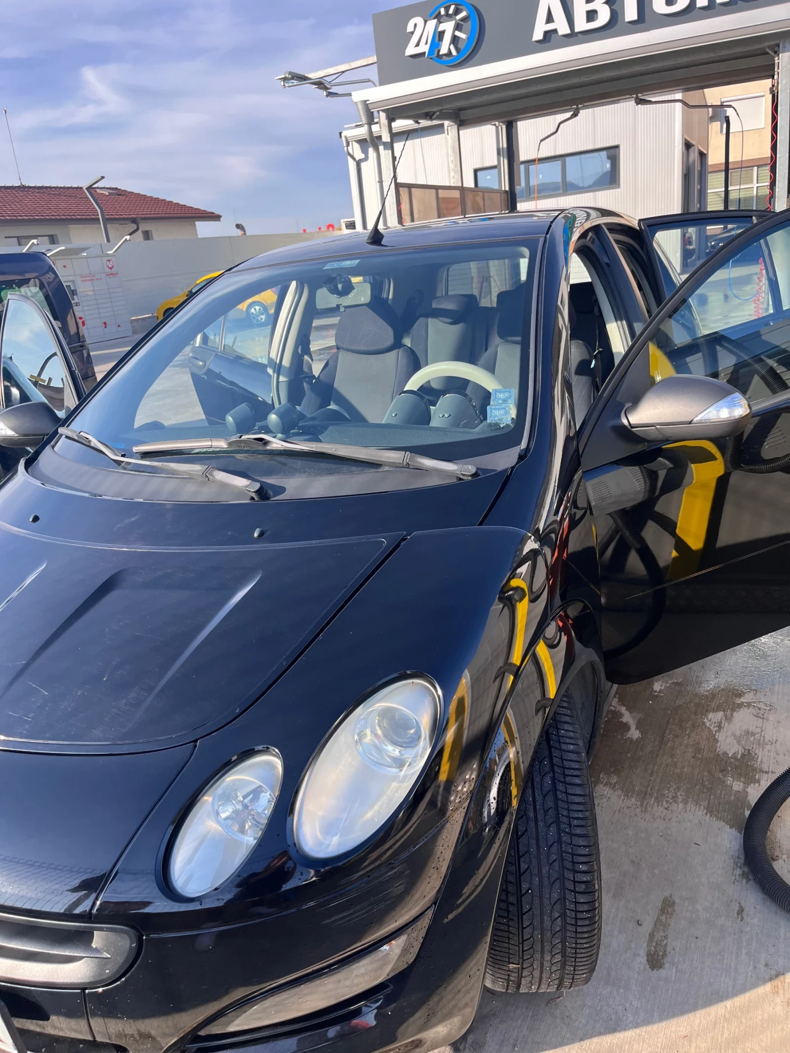 Smart Forfour, снимка 11 - Автомобили и джипове - 55644920