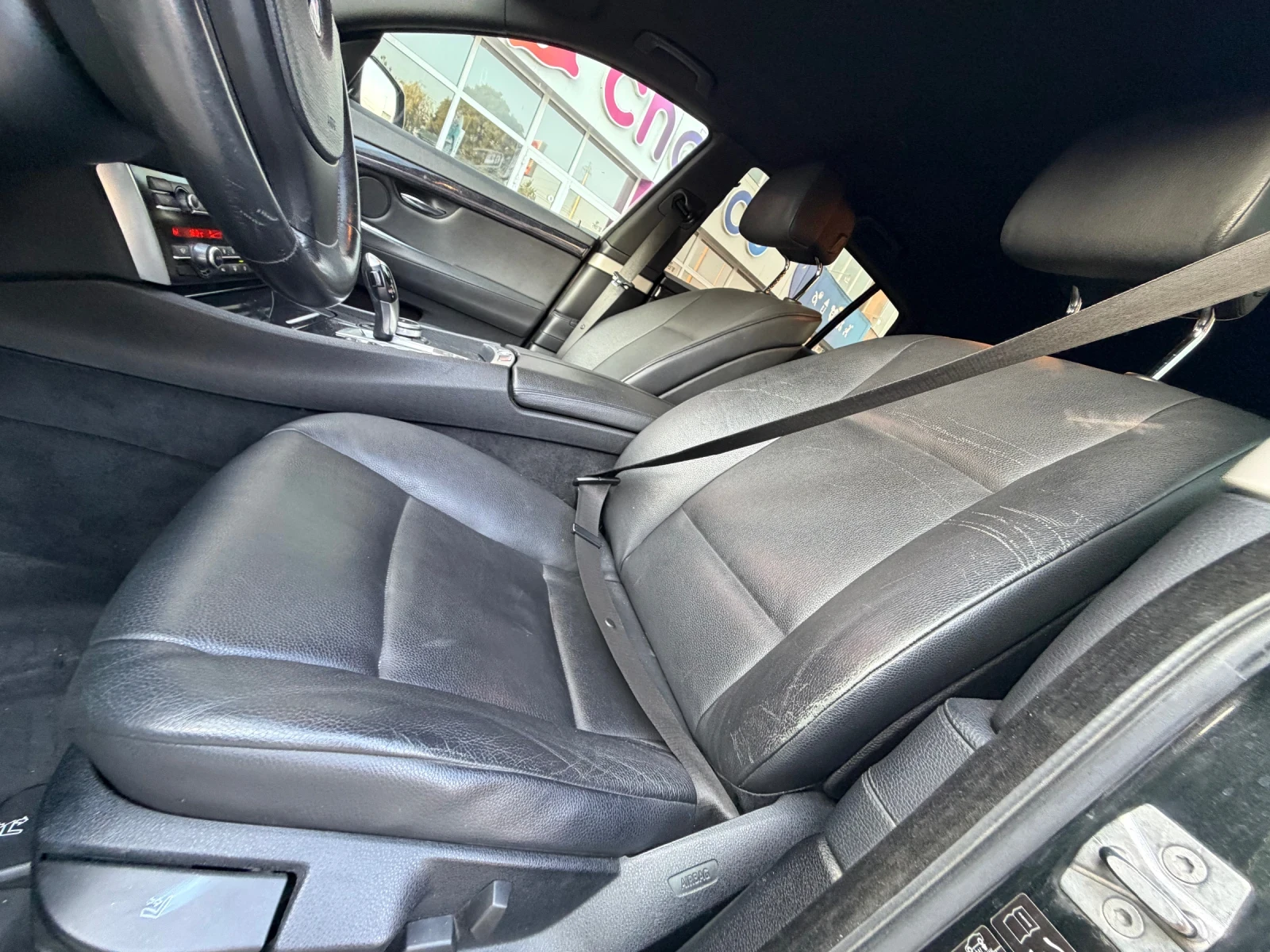 BMW 530 Gt* КОЖА* NAVI, снимка 8 - Автомобили и джипове - 55710670