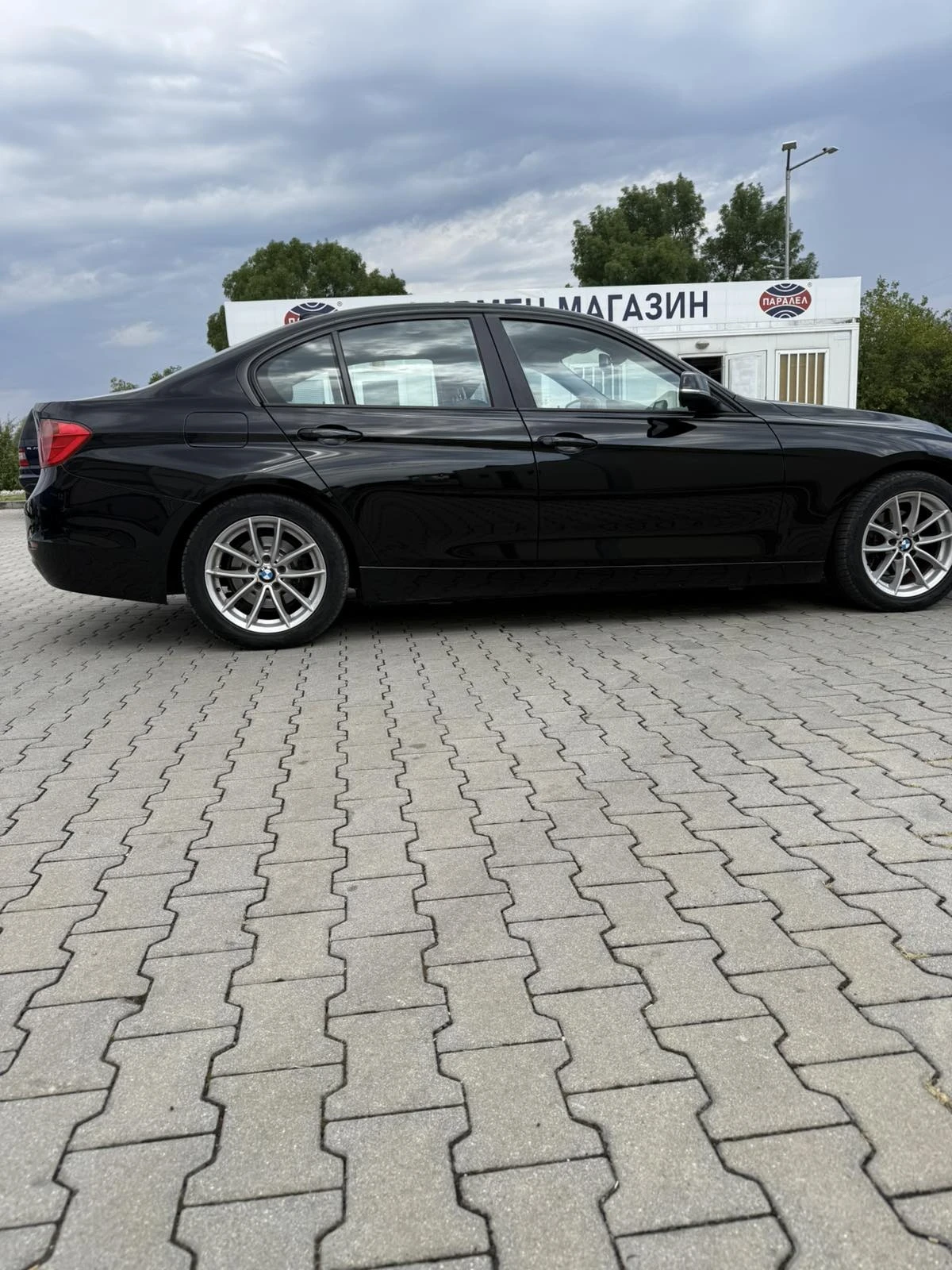 BMW 318, снимка 2 - Автомобили и джипове - 55841648
