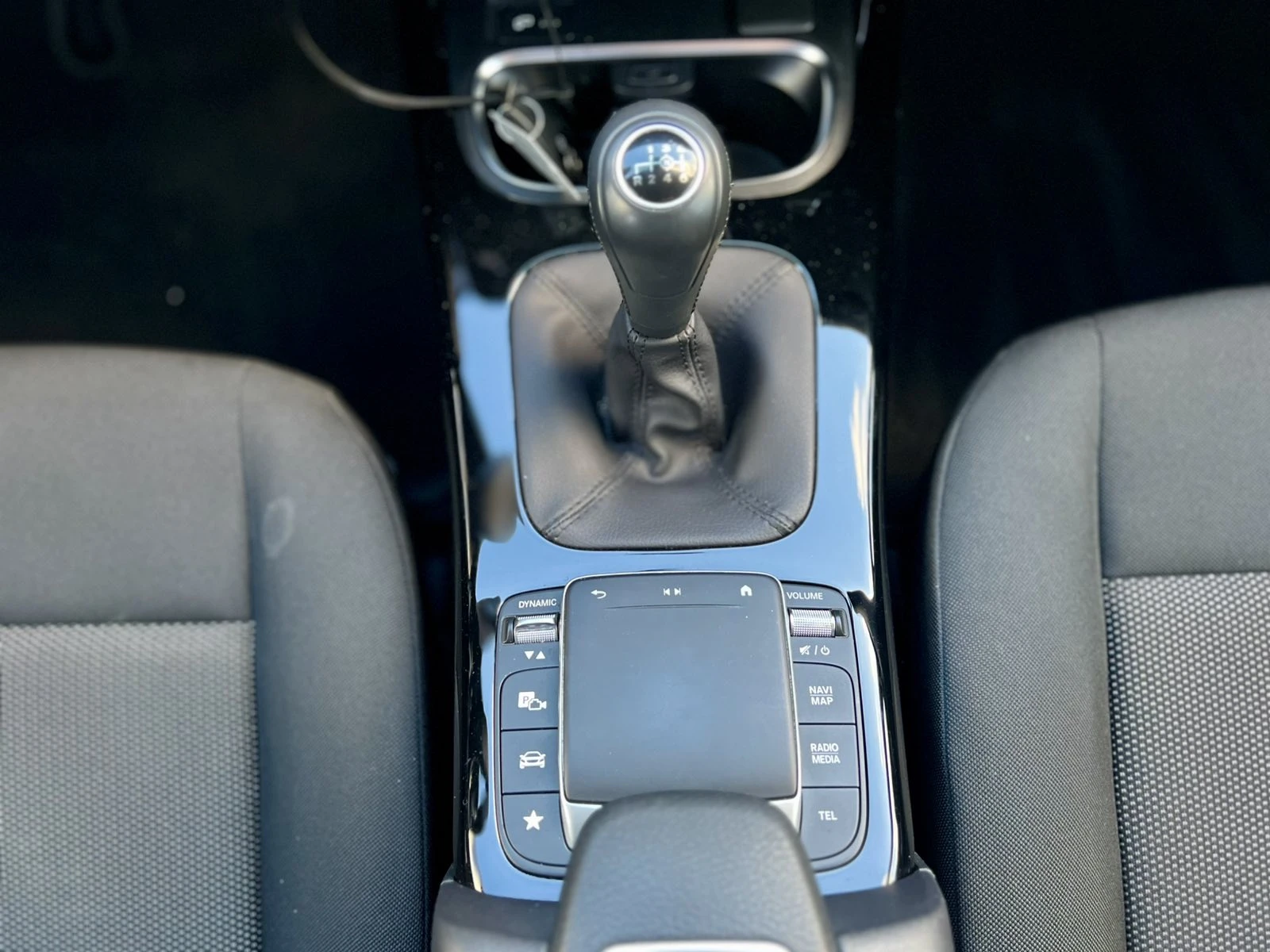 Mercedes-Benz A 180, снимка 14 - Автомобили и джипове - 56012537