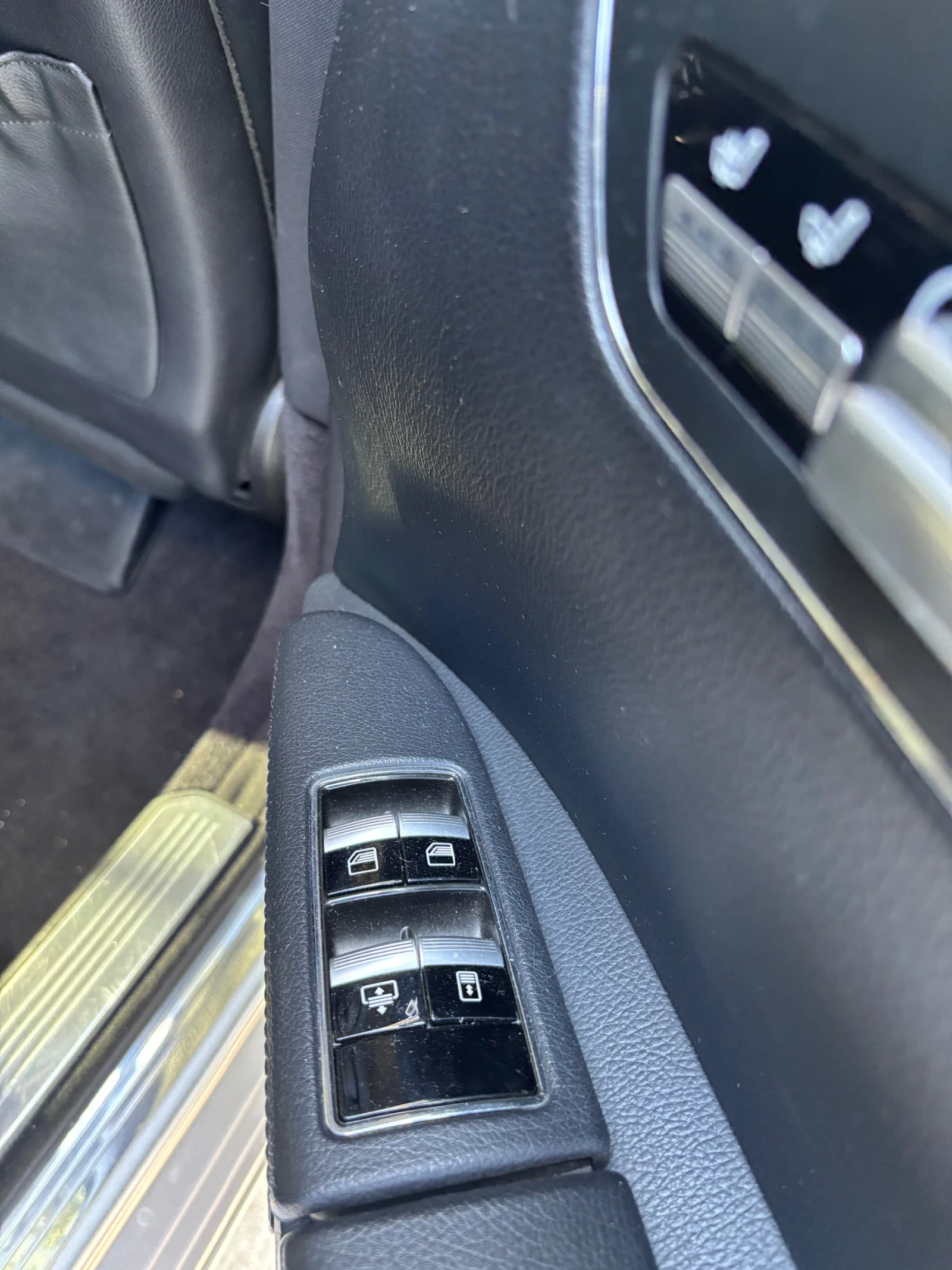 Mercedes-Benz S 500 Лимозина, снимка 6 - Автомобили и джипове - 56258949