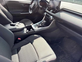 Toyota Rav4 * SE AWD * CARFAX * БЕЗ ПЪРВОНАЧАЛНА ВНОСКА, снимка 17