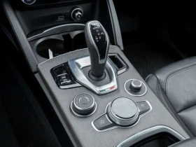 Alfa Romeo Stelvio * TI * CARFAX * ЦЕНА ДО БГ, снимка 15