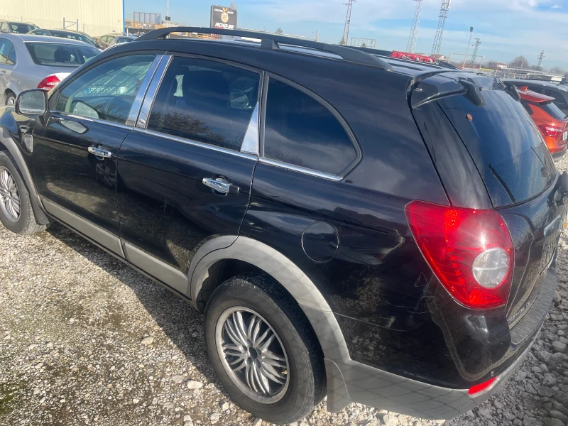 Chevrolet Captiva 2.0d За търговци, снимка 5 - Автомобили и джипове - 48624903