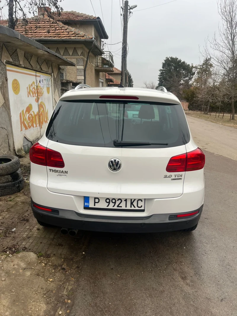 VW Tiguan, снимка 4 - Автомобили и джипове - 49094525