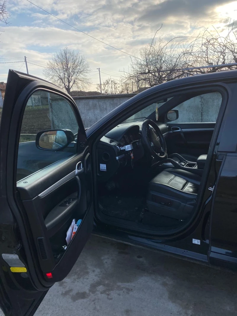 Porsche Cayenne, снимка 8 - Автомобили и джипове - 52428924