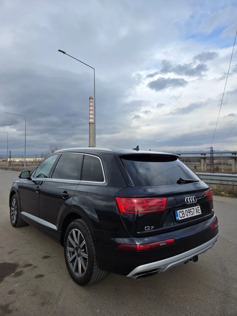 Audi Q7, снимка 4 - Автомобили и джипове - 53019130