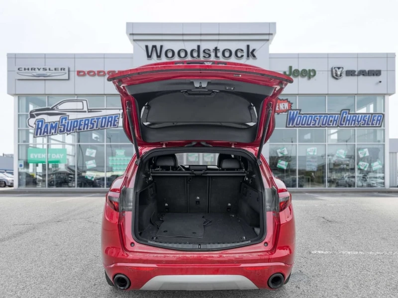 Alfa Romeo Stelvio * TI * CARFAX * ЦЕНА ДО БГ, снимка 6 - Автомобили и джипове - 53108277