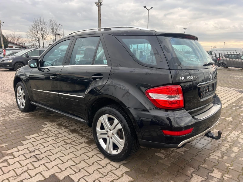 Mercedes-Benz ML 300 CDI 4MATIC AVTOMAT/NAVI/KOJA EURO 5 , снимка 8 - Автомобили и джипове - 53124909