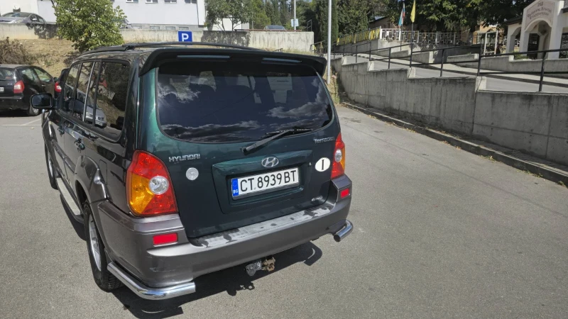 Hyundai Terracan, снимка 3 - Автомобили и джипове - 53214143