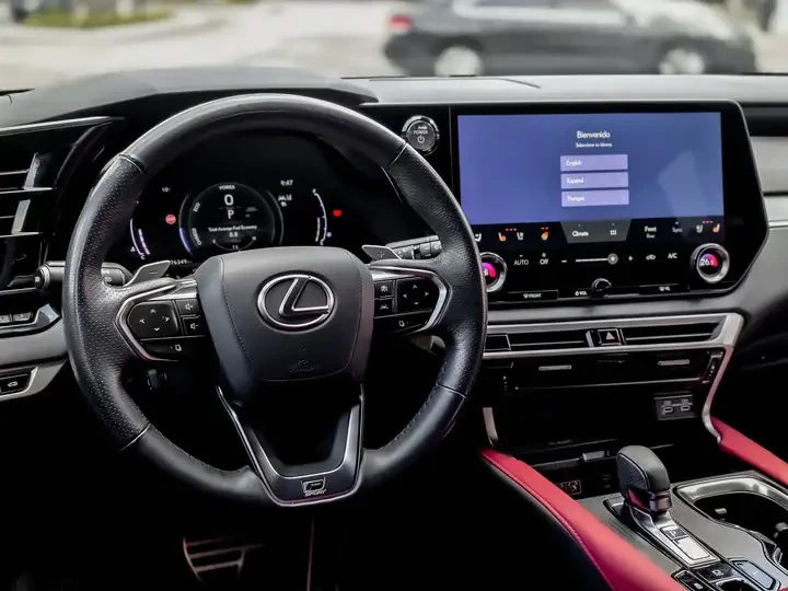 Lexus RX 500h F SPORT/LANE ASSIST/KEYLESS/ПОДГРЕВ/ОБДУХВАНЕ - изображение 6