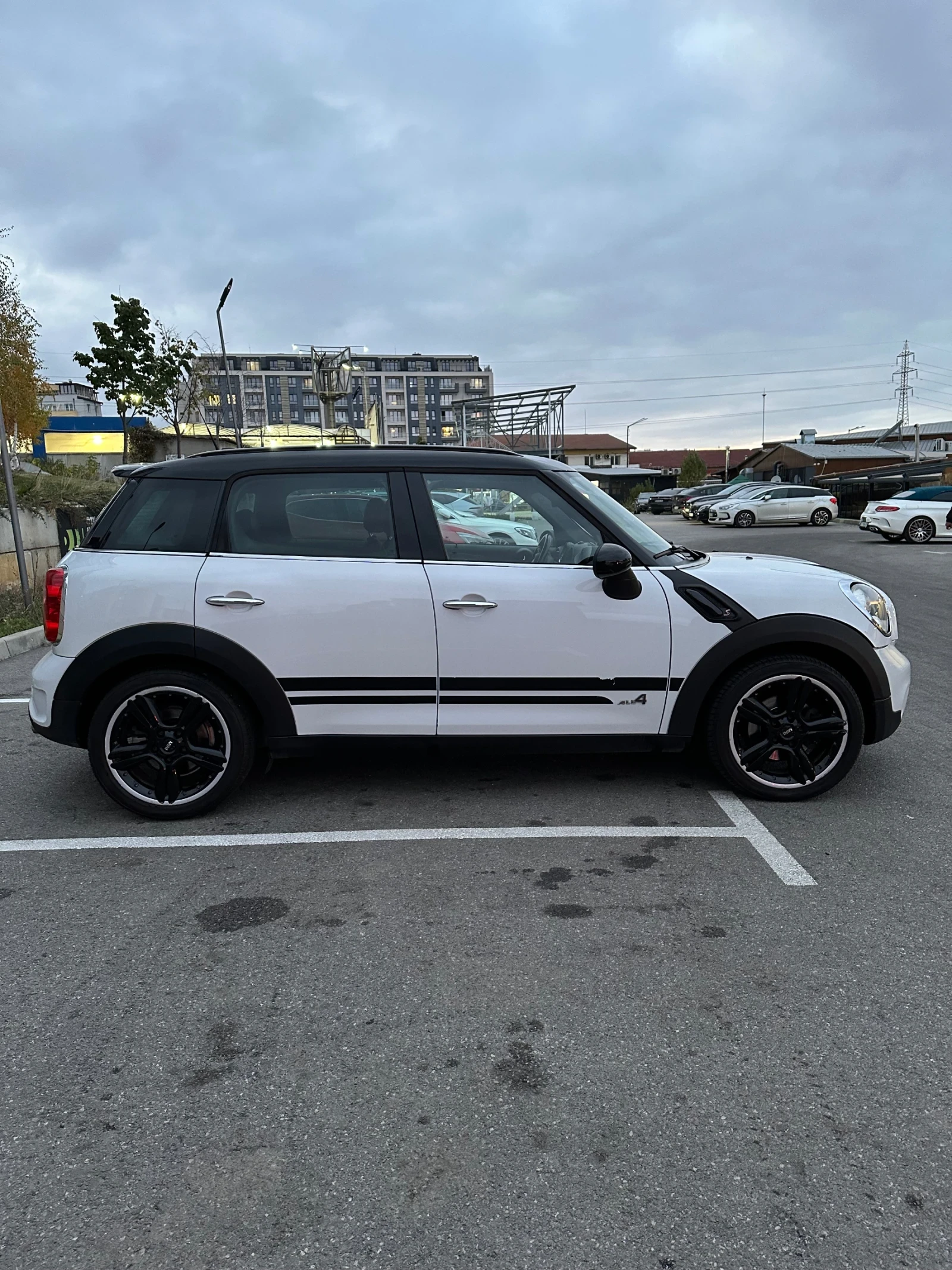 Mini Countryman 2.0 SD ALL4 - изображение 6